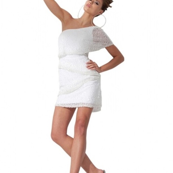 Tony Bowls Shorts Draped Tiered Sequin Chiffon - Picture 1 of 4